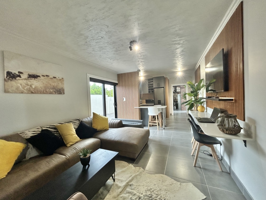 3 Bedroom Property for Sale in Wavecrest Eastern Cape